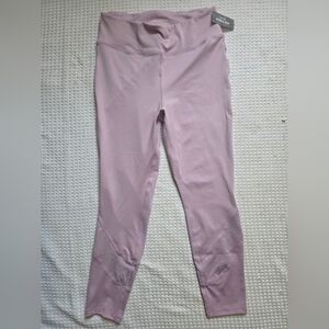 5/25$ - Women's Light Pink High-Waisted Leggings